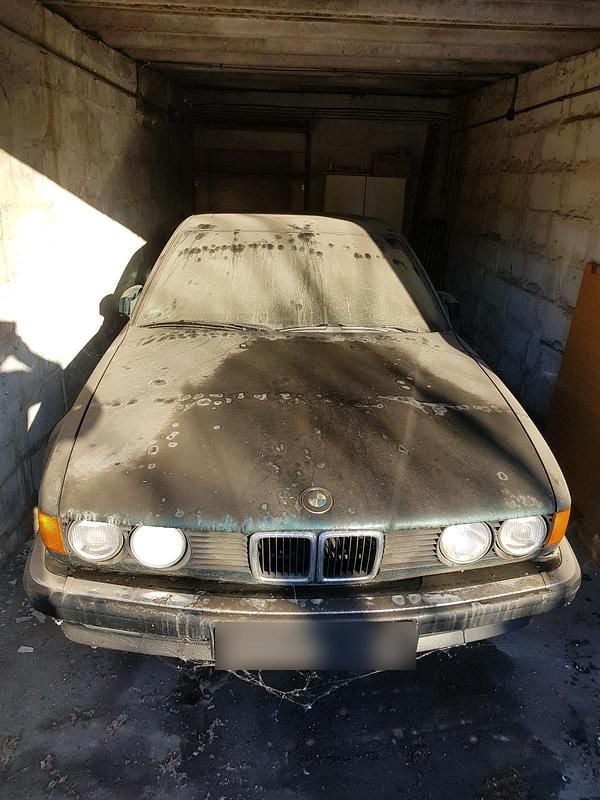 Gebraucht BMW 735 211 PS (155 kW) 1990 Grün Limousine