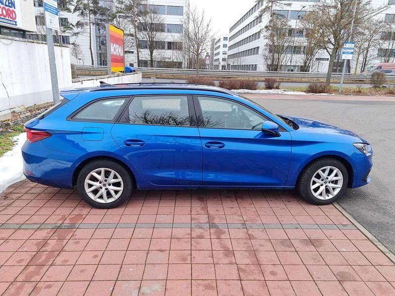 Gebraucht Seat Leon Style 150 PS (110 kW) 2024 Blau Kombi