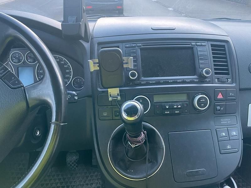 Gebraucht VW Multivan Highline 174 PS (127 kW) 2008 Silber Van