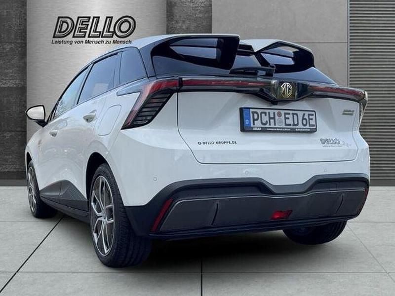 Gebraucht MG MG4 EV Luxury 150 kW (204 PS) 2025 Weiss Kleinwagen