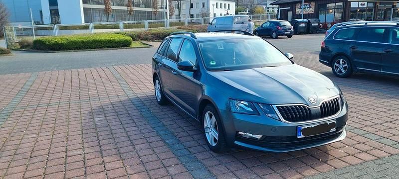 Second-hand Skoda Octavia Ambition 150 CP (110 kW) 2020 Gri Break