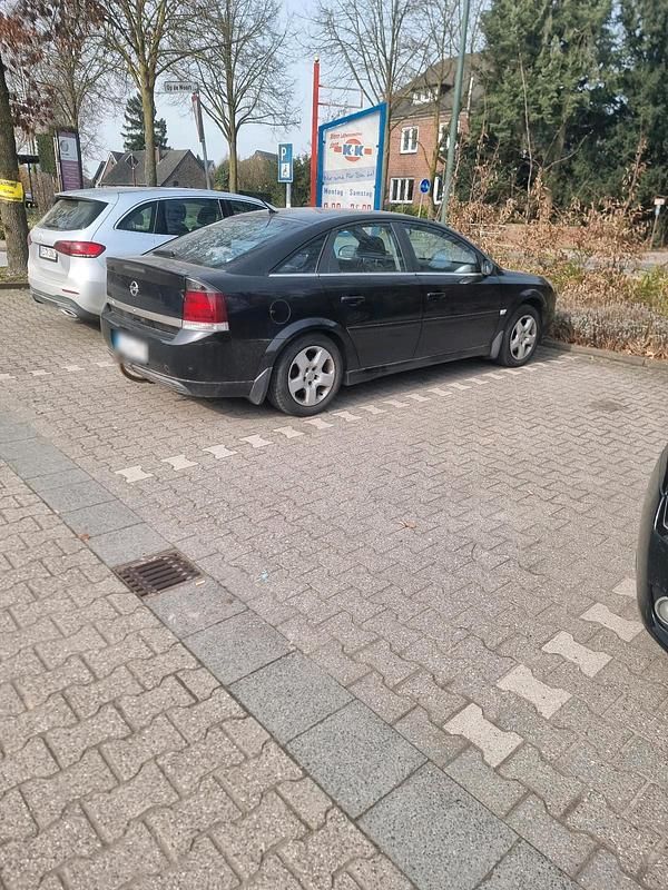 Gebraucht Opel Vectra 150 PS (110 kW) 2007 Schwarz Limousine