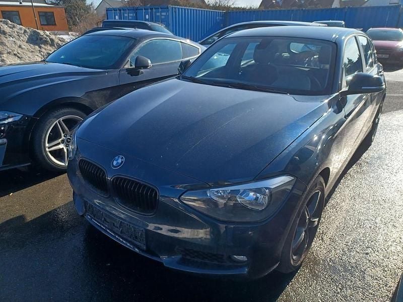Gebraucht BMW 116 Basis 136 PS (100 kW) 2013 Blau Kleinwagen