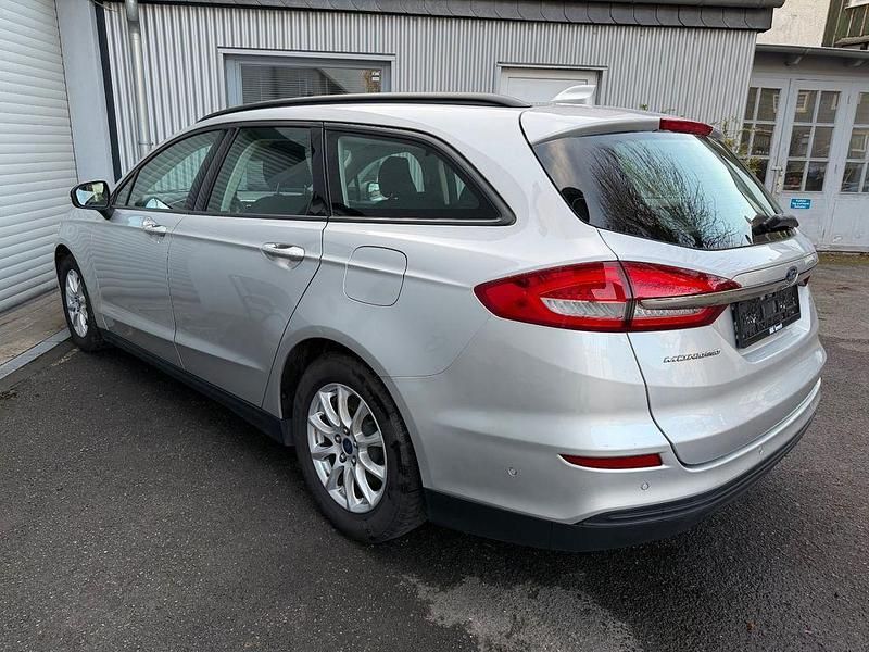 Gebraucht Ford Mondeo 150 PS (110 kW) 2021 Silber Limousine