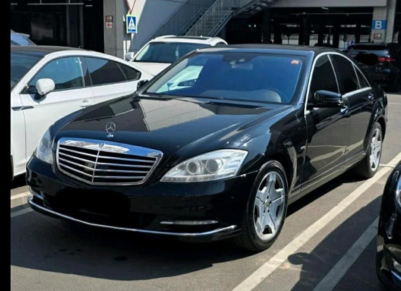 Schwarz Gebraucht 2010 Mercedes S350 Limousine | 12.990 € (Fairer Preis) - Bild 1/4