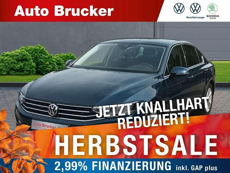 Blau Gebraucht 2019 VW Passat Business Limousine | 21.920 € (Guter Preis) - Bild 1/4
