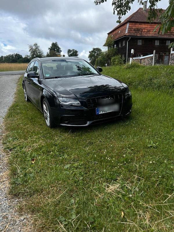 Schwarz Gebraucht 2009 Audi A4 Kombi | 9.000 € (Teuer) - Bild 1/4