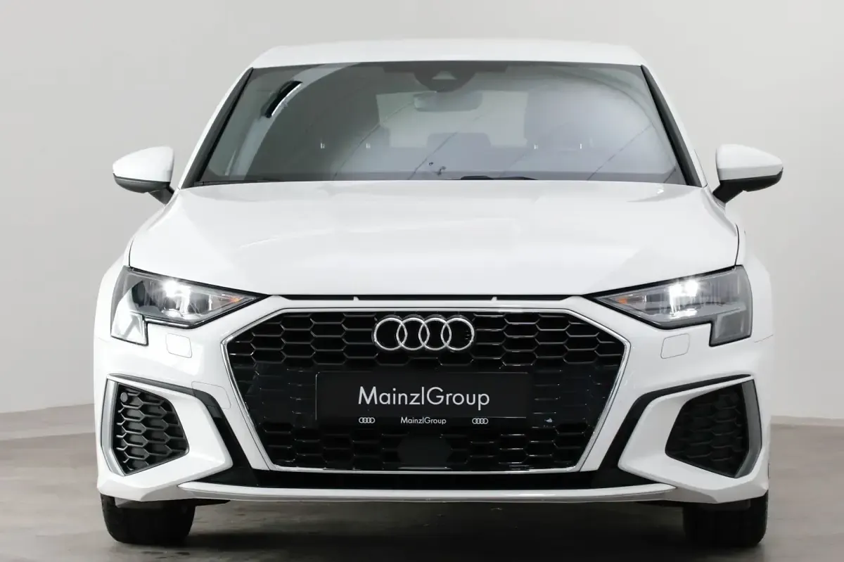 Gebraucht Audi A3 S-Line 111 PS (81 kW) 2022 Ibisweiß Limousine