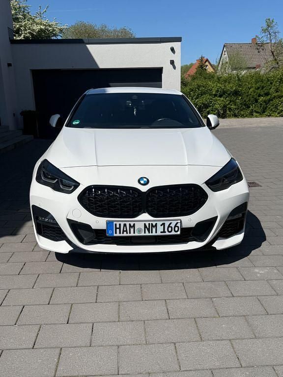 Używany BMW 220 Performance 178 KM (130 kW) 2022 Biały Coupe