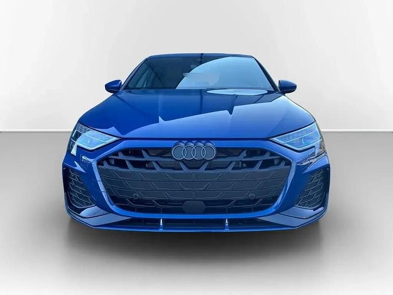 Neu Audi A3 S-Line 150 PS (110 kW) 2025 Blau Limousine