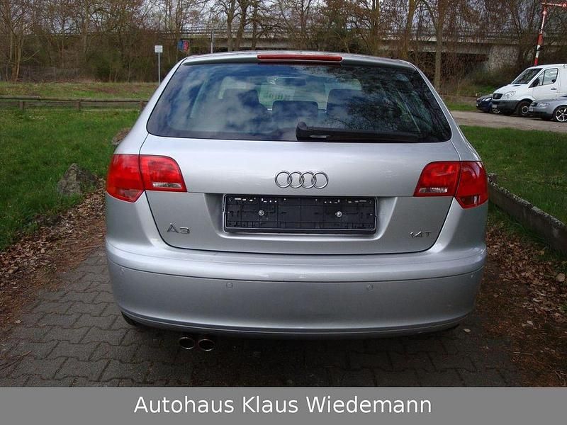Używany Audi A3 Attraction 125 KM (91 kW) 2008 Srebrny Hatchback
