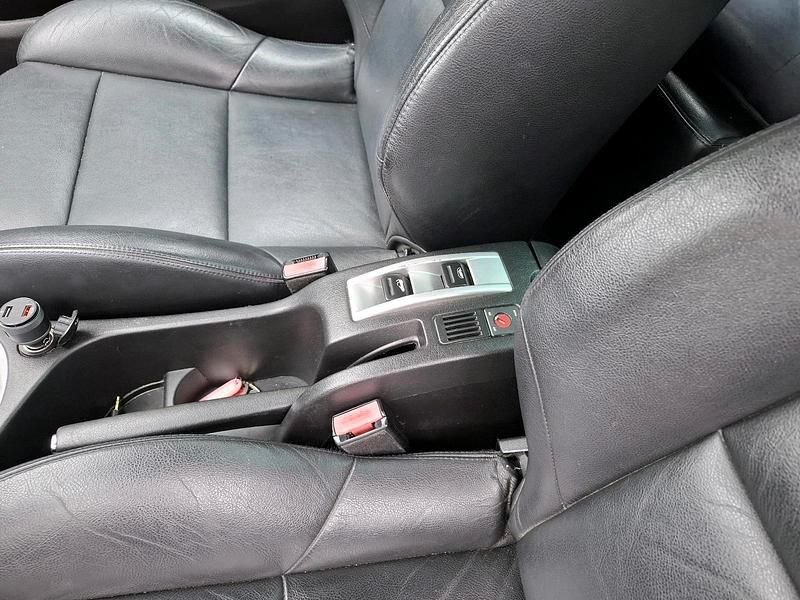 Schwarz Gebraucht 2008 Peugeot 307 CC Cabrio | 2.500 € (Fairer Preis) - Bild 1/4