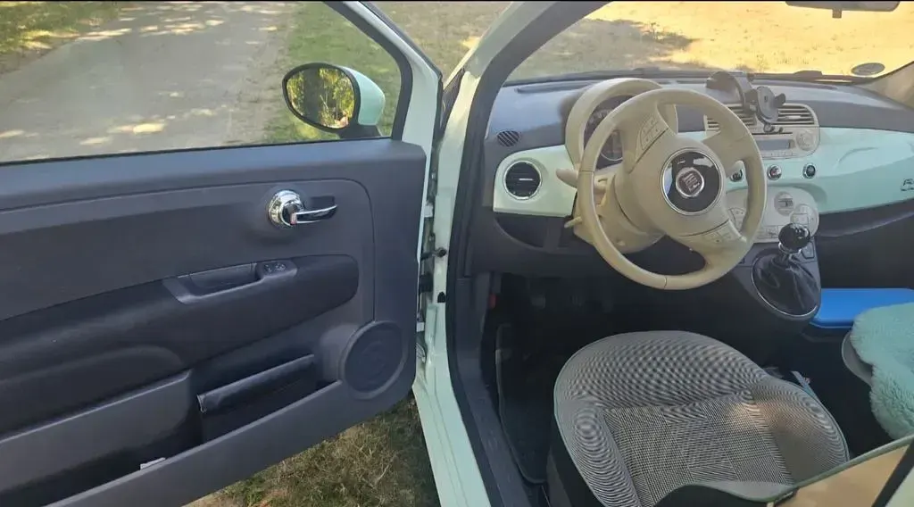 Gebraucht Fiat 500 Lounge 69 PS (50 kW) 2015 Grün Limousine