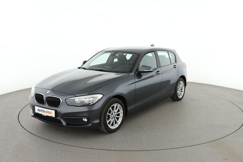 Grau Gebraucht 2016 BMW 118 Advantage Kleinwagen | 11.900 € (Fairer Preis) - Bild 1/4