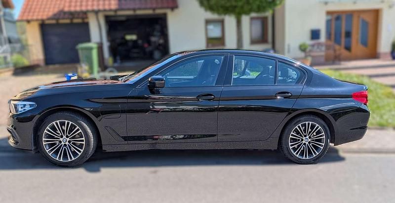 Gebraucht BMW 530e Sport Line 184 PS (135 kW) 2019 Schwarz Limousine