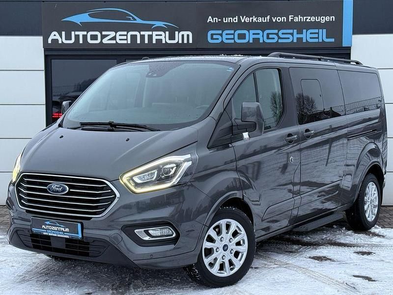 Gebraucht Ford Tourneo Custom Titanium 185 PS (136 kW) 2020 Grau Van