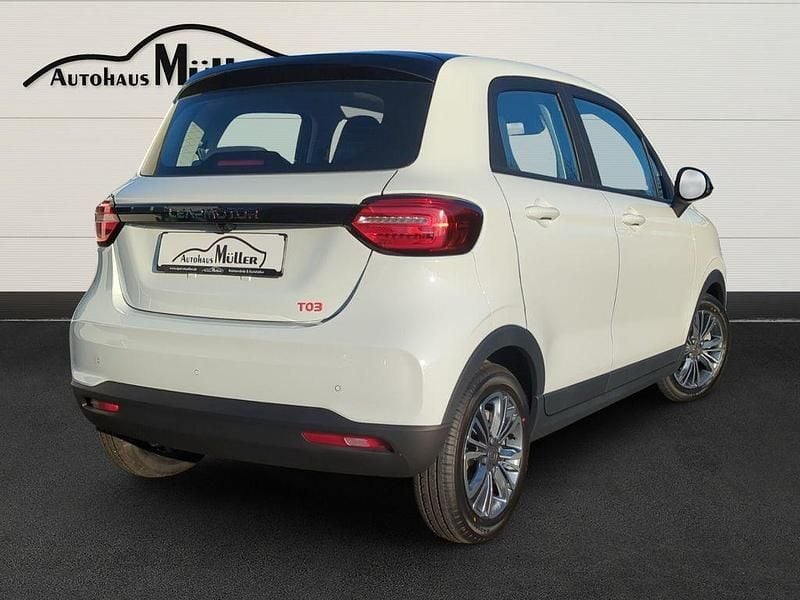 Gebraucht Leapmotor T03 69 kW (95 PS) 2026 Lightwhite Kleinwagen