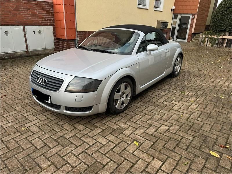 Gebraucht Audi TT Roadster 150 PS (110 kW) 2002 Silber Cabrio