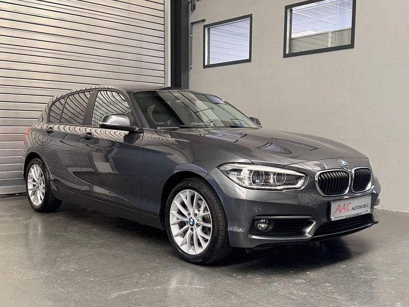 Grau Gebraucht 2018 BMW 120 Advantage Kleinwagen | 20.450 € (Fairer Preis) - Bild 1/4