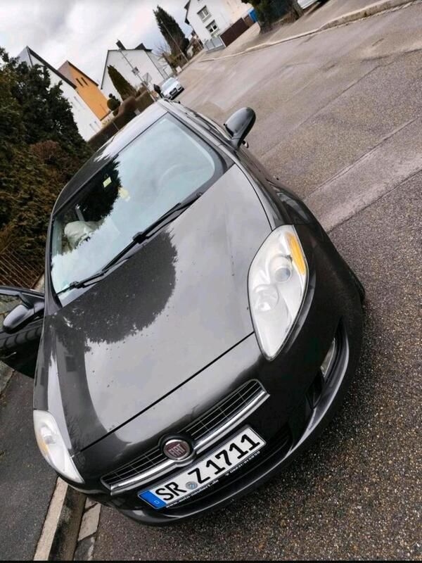 Grau Gebraucht 2007 Fiat Bravo Kleinwagen | 1.200 € - Bild 1/4