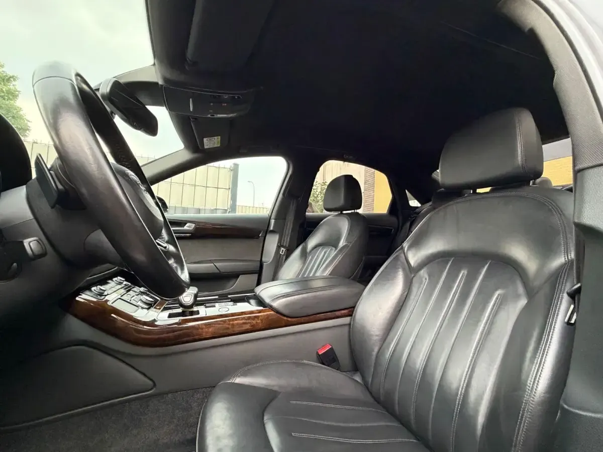 Gebraucht Audi A8 Comfort 262 PS (192 kW) 2016 Schwarz Limousine