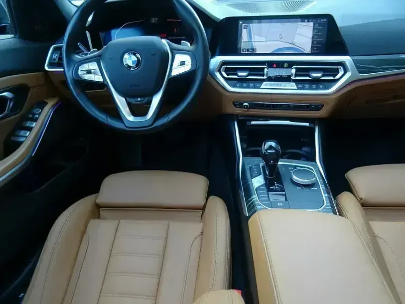 Gebraucht BMW 320 Sport Line 190 PS (139 kW) 2020 Mineralgrau (metallic) Kombi