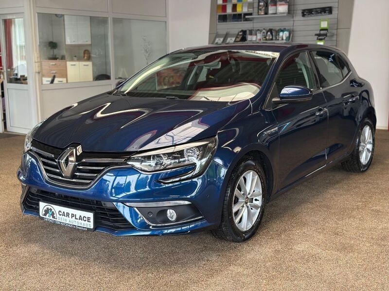 Blau Gebraucht 2018 Renault Mégane IV Intens Limousine | 16.299 € (Fairer Preis) - Bild 1/4