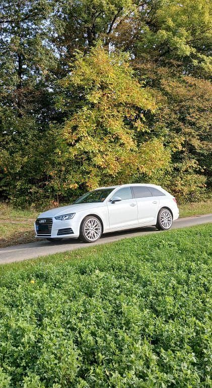 Gebraucht Audi A4 Ambiente 190 PS (139 kW) 2016 Weiß Kombi