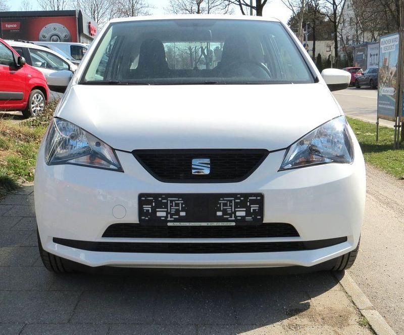 Gebraucht Seat Mii Style 60 PS (44 kW) 2018 Candyweiß Kleinwagen