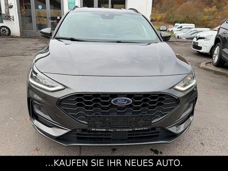 Gebraucht Ford Focus ST-Line 155 PS (114 kW) 2023 Grau Limousine