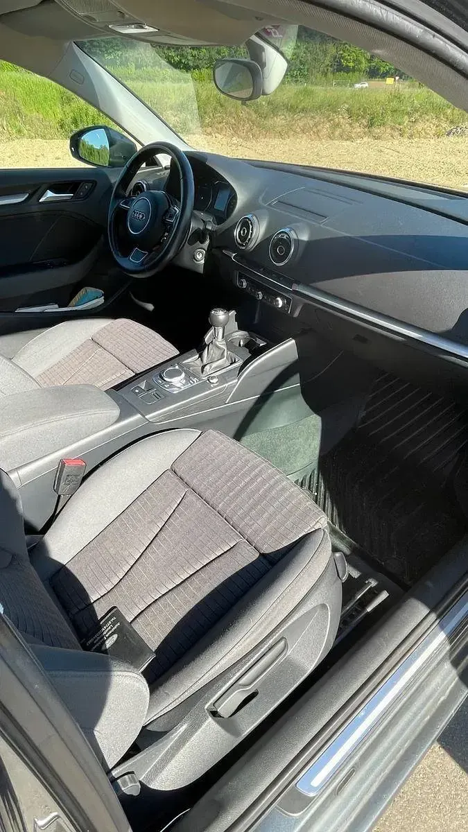 Gebraucht Audi A3 S-Line 150 PS (110 kW) 2014 Grau Limousine