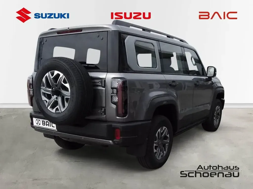 Gebraucht Baic BJ40 234 PS (172 kW) 2026 Grau SUV