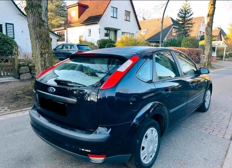 Gebraucht Ford Focus 101 PS (74 kW) 2005 Blau Limousine