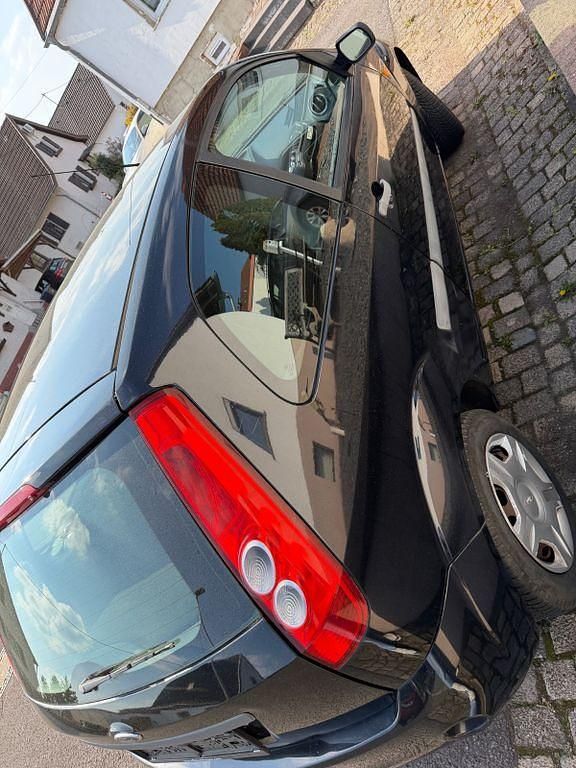 Gebraucht Ford Fiesta 70 PS (51 kW) 2006 Schwarz Kleinwagen