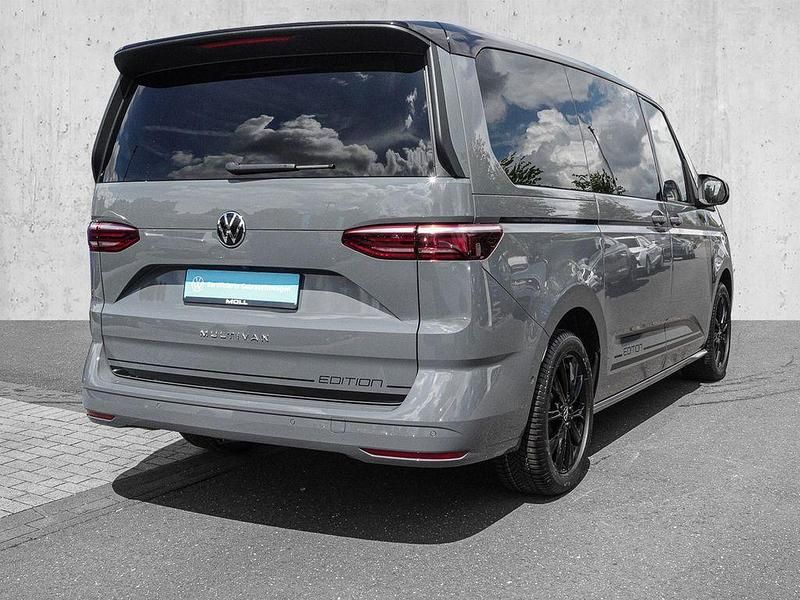 Neu VW Multivan Life 150 PS (110 kW) 2025 Pure grey Van