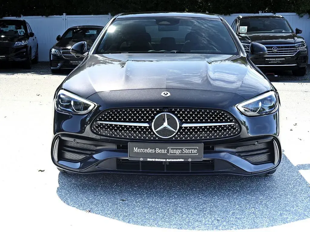 Gebraucht Mercedes C220 AMG 200 PS (147 kW) 2025 Grau Limousine