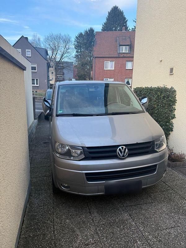 Gebraucht VW Transporter 179 PS (131 kW) 2014 Gold Van