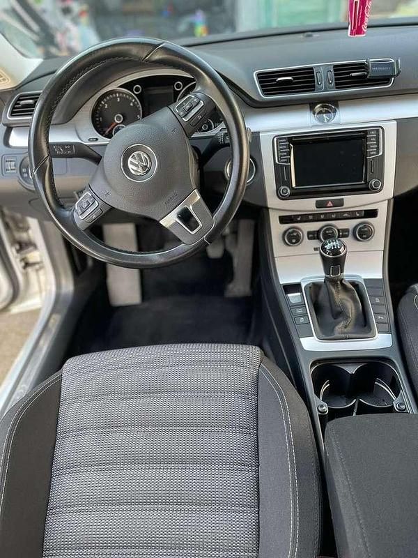 Gebraucht VW Passat Individual 143 PS (105 kW) 2016 Coupé