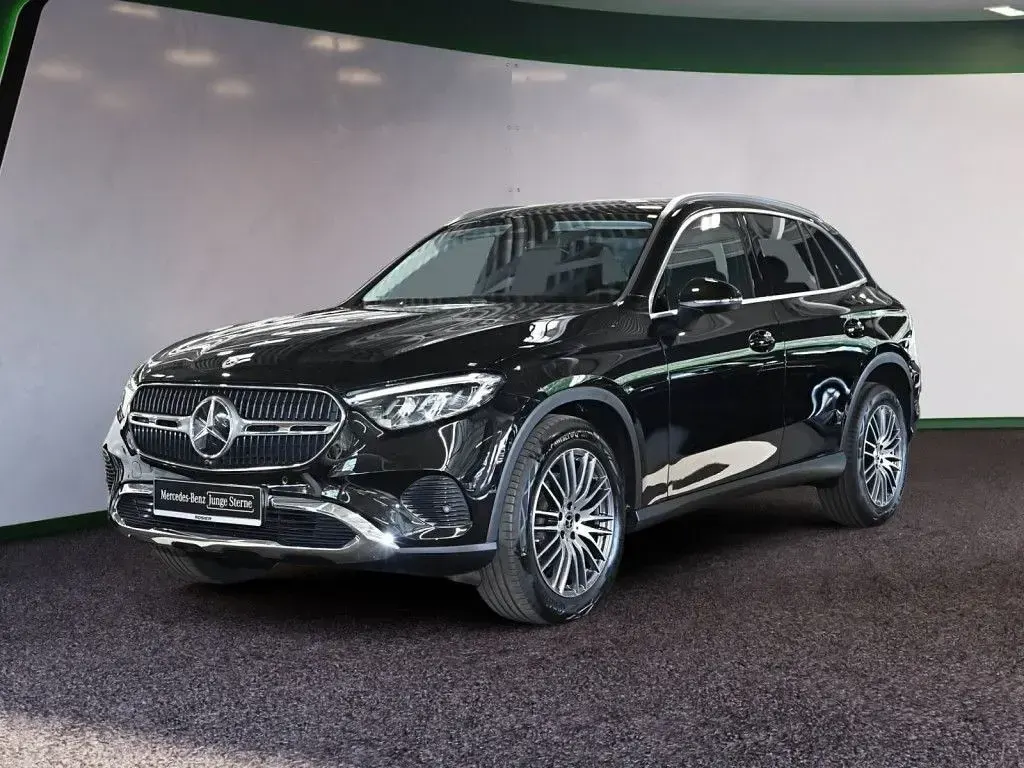 Gebraucht Mercedes GLC220 Advanced Plus 197 PS (144 kW) 2025 Schwarz / obsidianschwarz SUV