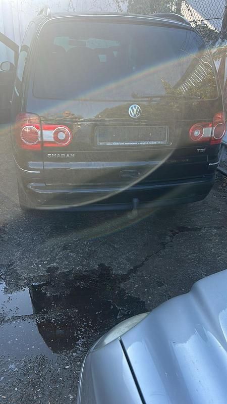 Gebraucht VW Sharan 115 PS (84 kW) 2006 Schwarz Van / Kleinbus