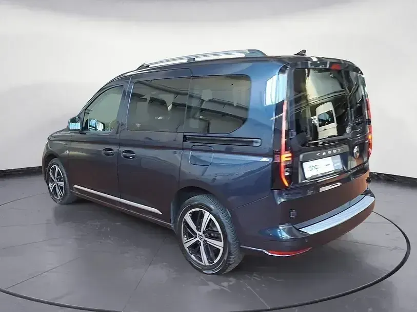 Gebraucht VW Caddy Style 122 PS (89 kW) 2022 Blau Van / Kleinbus