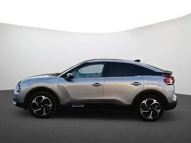 Gebraucht Citroën C4 Shine 131 PS (96 kW) 2023 Grau SUV