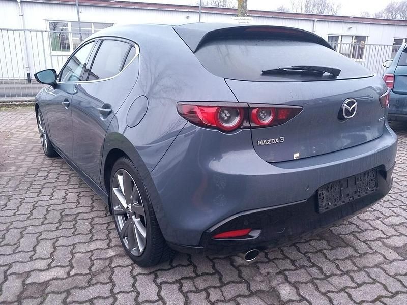Gebraucht Mazda 3 Selection 122 PS (89 kW) 2022 Polymetalgrau metallic Limousine