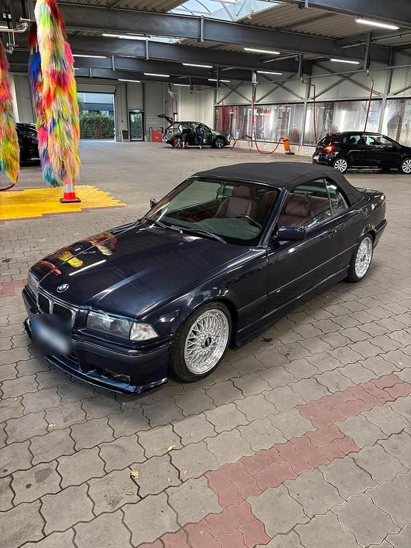 Violet Gebraucht 1996 BMW 320 Cabriolet Sport Line Cabrio | 7.499 € (Fairer Preis) - Bild 1/4