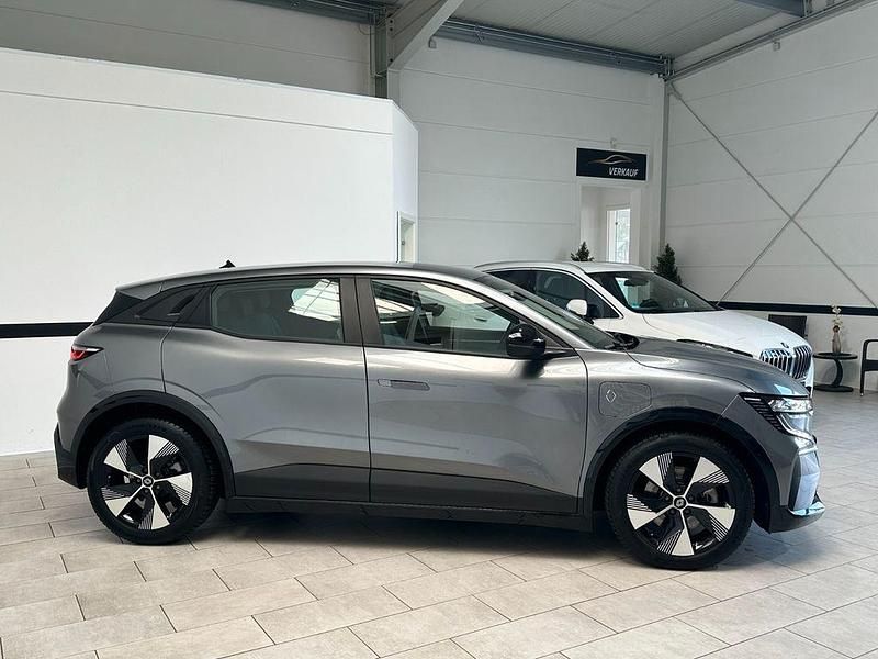 Gebraucht Renault Mégane Equilibre 96 kW (131 PS) 2022 Grau Limousine