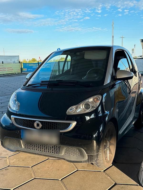 Schwarz Gebraucht 2013 Smart ForTwo Coupé Coupé | 3.750 € (Guter Preis) - Bild 1/3