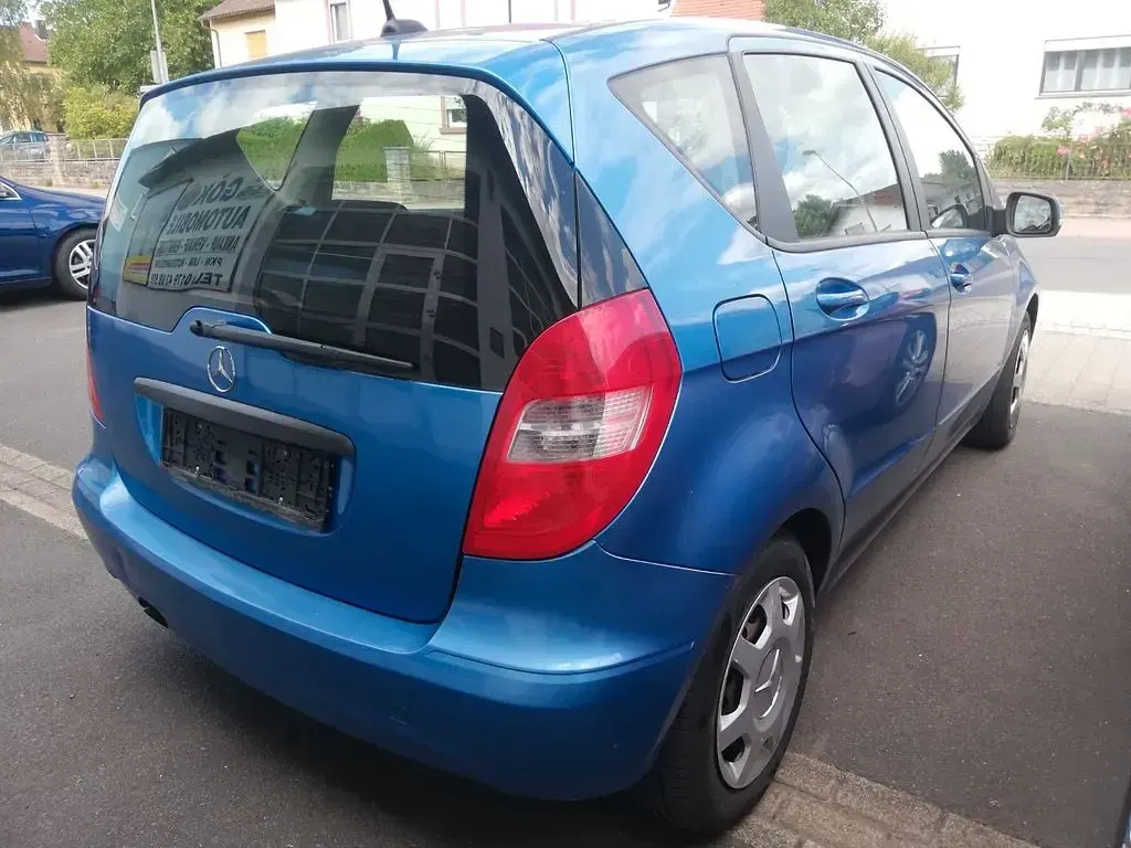 Gebraucht Mercedes A150 95 PS (69 kW) 2008 Blau Limousine
