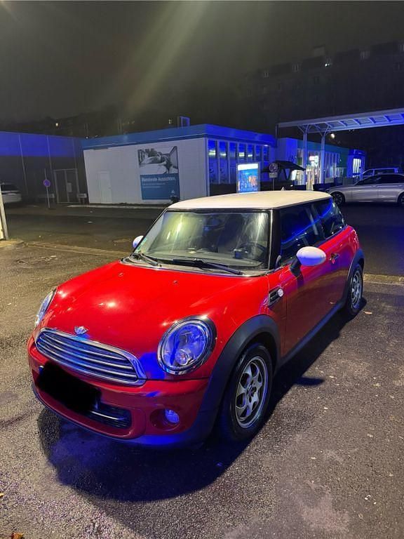 Second-hand Mini Cooper D 111 CP (81 kW) 2011 Roșu Hatchback