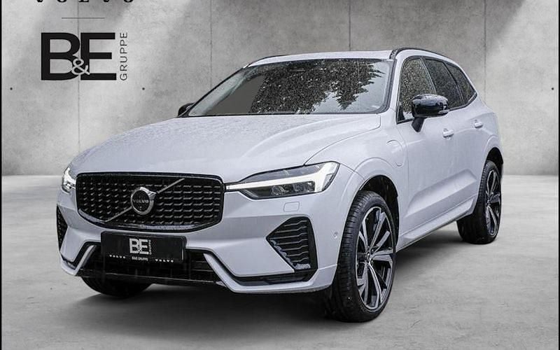 Weiß Gebraucht 2024 Volvo XC60 Plus SUV | 56.950 € (Fairer Preis) - Bild 1/4