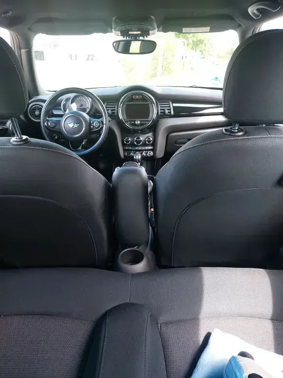 Käytetty Mini One D 95 HP (69 kW) 2017 Musta Viistoperä